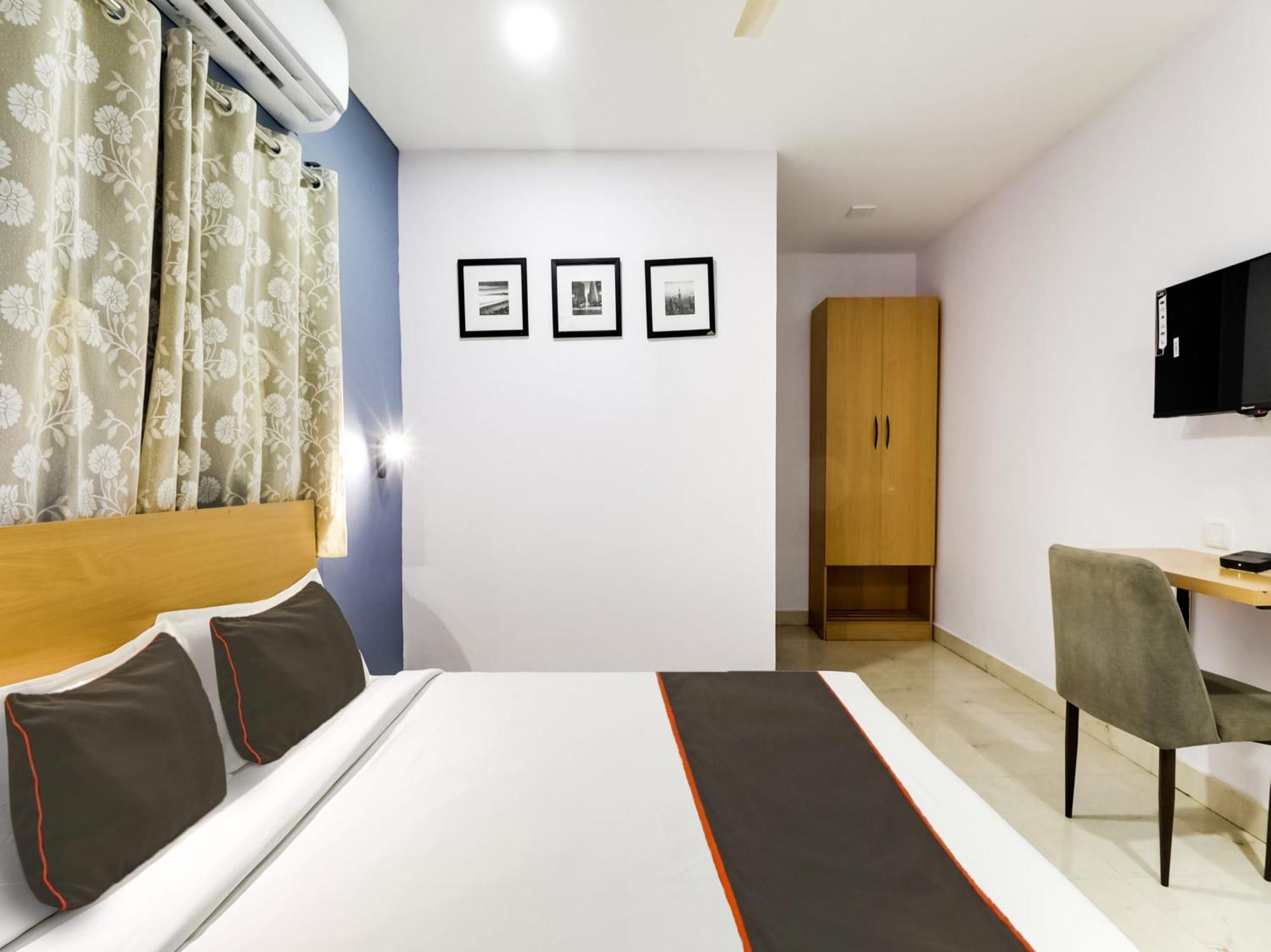 Collection O Golden Gate Hotel Hyderabad Ngoại thất bức ảnh